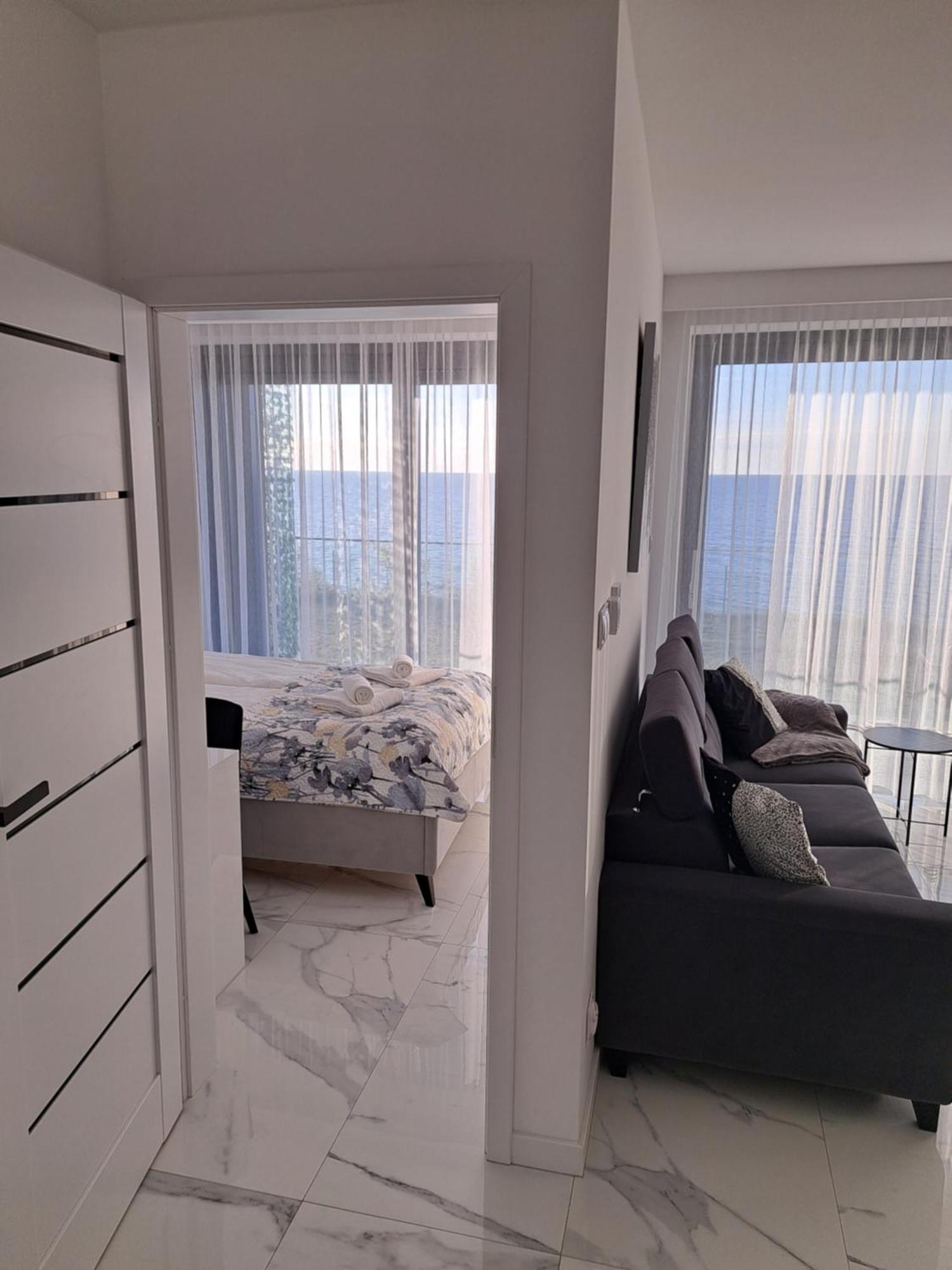 Apartament Z Widokiem Na Morze 5 B W Kompleksie Hevenia Rewal Exterior foto